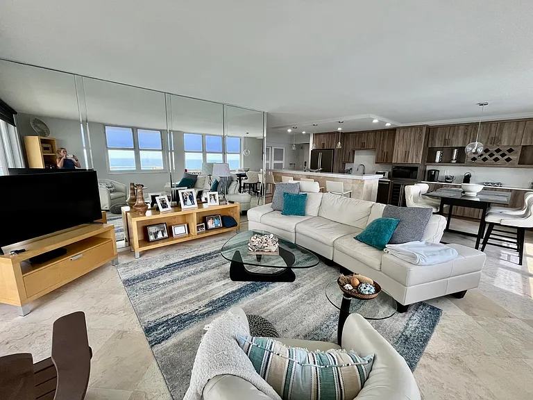 5440 N Ocean Dr #1107 — Photo 10
