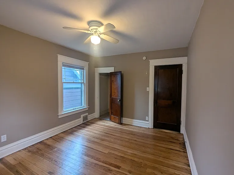 412 W Cesar E Chavez Ave #2 — Photo 8