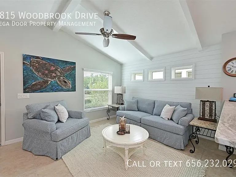 4815 Woodbrook Dr — Photo 5