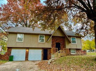 408 N Jackson St, Raymore, MO 64083