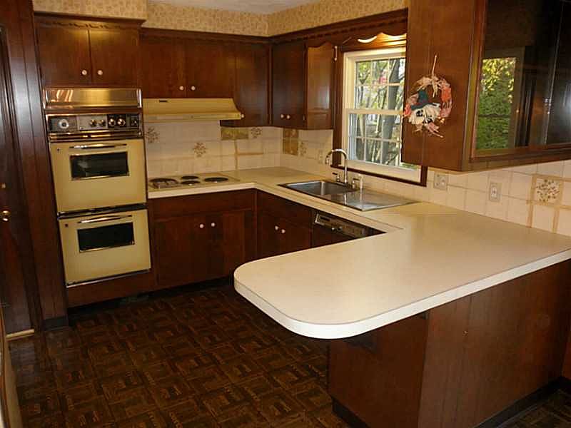 1st image of 15 Doyle Dr