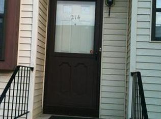 214 Wallace St, Edison, NJ 08817