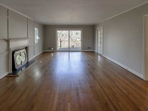 5th image of 4219 Alta Vista Way