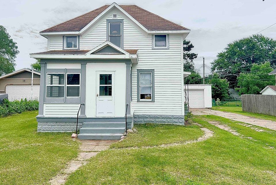 1st image of 715 Spring Street