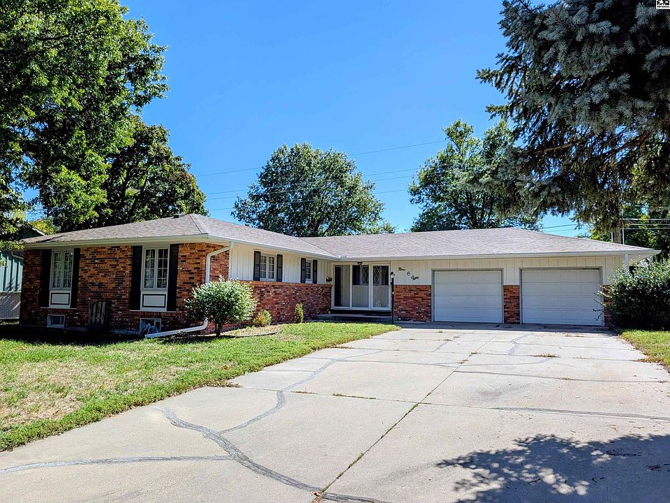 1st image of 908 Countryside Dr