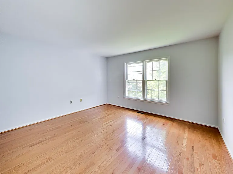991 Farm Haven Dr — Photo 29
