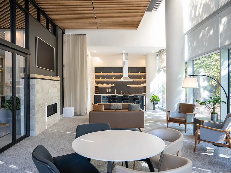 Park Lafayette Towers — Photo 14
