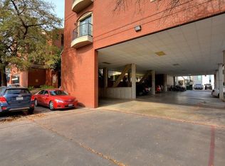 106 E 30th St APT 209, Austin, TX 78705