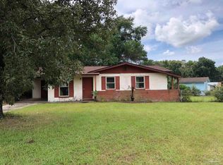 706 Lagoon Dr, Pensacola, FL 32505