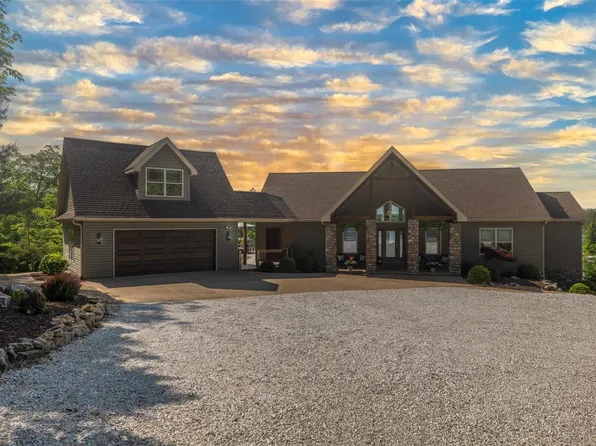 2457 Alpine Peak Dr, Innsbrook, MO 63390