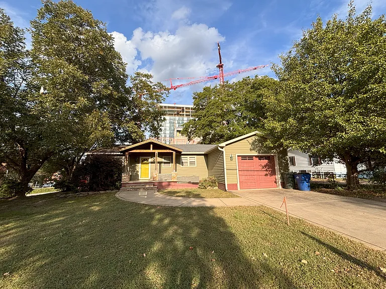 1001 Fuller St — Photo 21