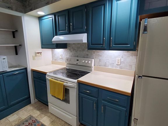 4th image of 414 Leisure Dr