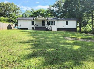 19 Cut Off Rd, Cartersville, GA 30120