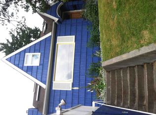 6827 18th Ave NE, Seattle, WA 98115