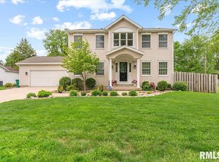 4414 Comanche Dr, Springfield, IL 62711
