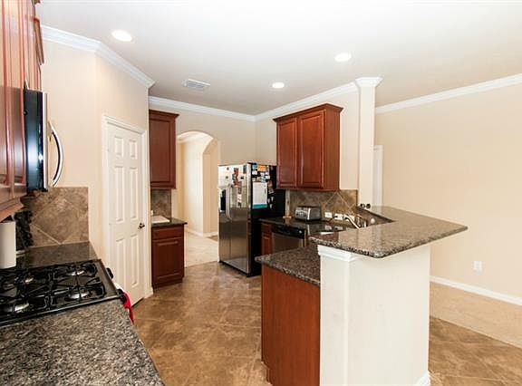 2nd image of 3448 Twin Pines Dr