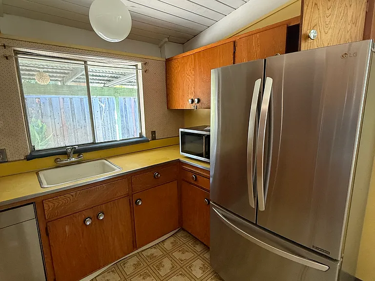 3889 Corina Way — Photo 11