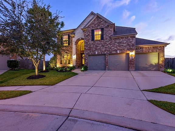 2nd image of 7710 Boerne Ct