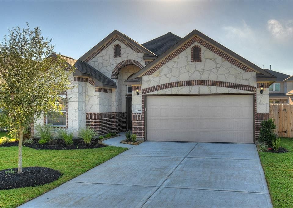 1st image of 21606 Whistling Straits Dr