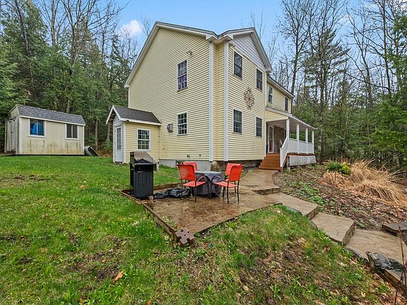 3rd image of 10 LANDSDOWN Lane
