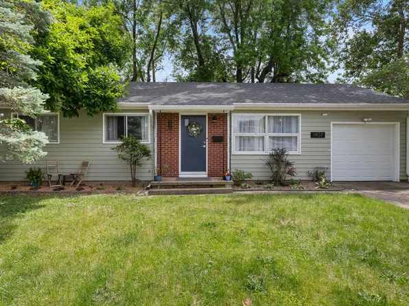 1407 Fairlawn Dr, Urbana, IL 61801