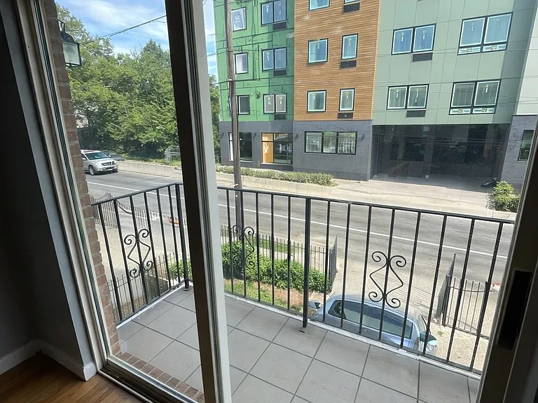 37-39 Hudson St #2 — Photo 11