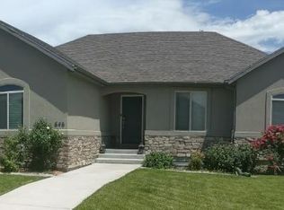 646 N Badger Ln, Saratoga Springs, UT 84045