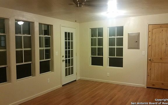3rd image of 123 Storeywood Dr
