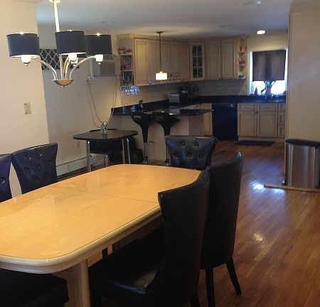 2nd image of 837 Jerome Ave