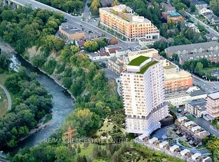 4208 Dundas St W #322, Toronto, ON M8X 1Y6