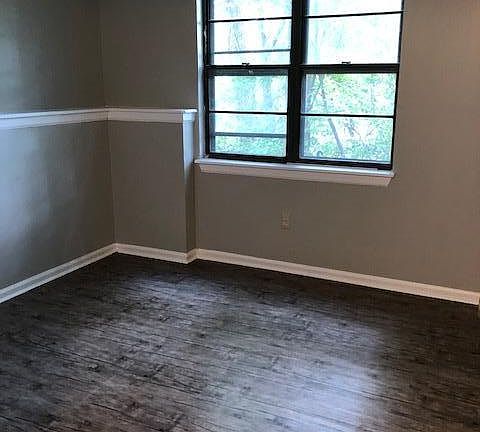 3rd image of 6301 NW Casper Dr APT C