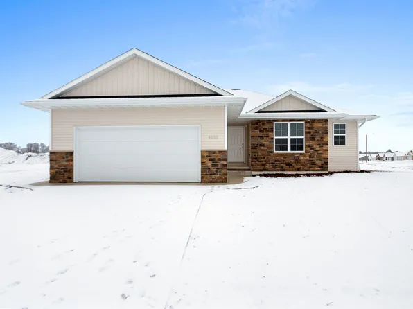 4550 Richard Ln, Green Bay, WI 54313