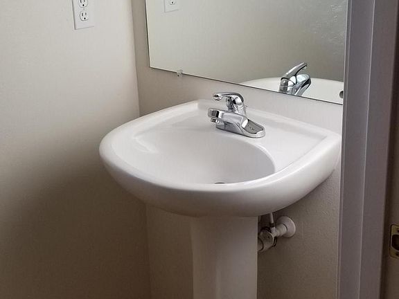 5th image of 14000 NE 7th Ct