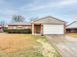 7324 Stonewall Rd, Forest Hill, TX 76140