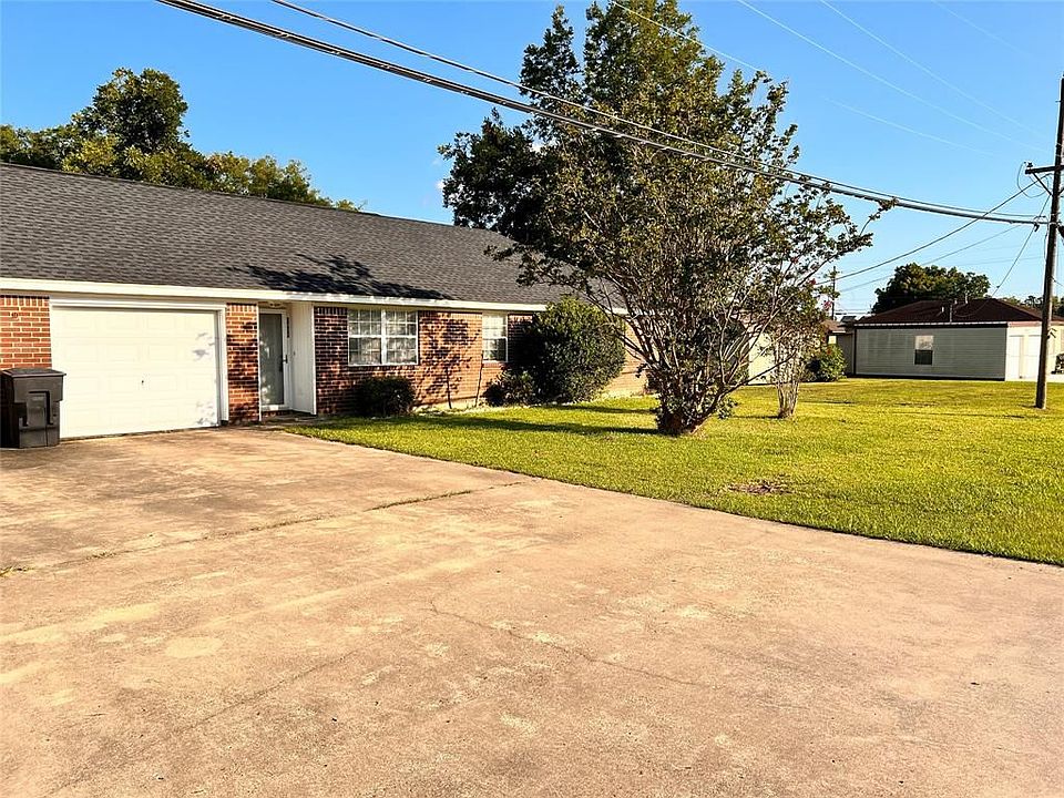 1st image of 1405 S Avenue L