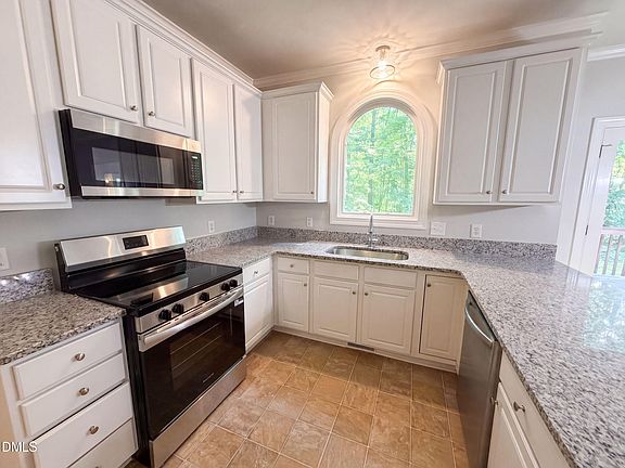 2nd image of 624 Van Thomas Dr
