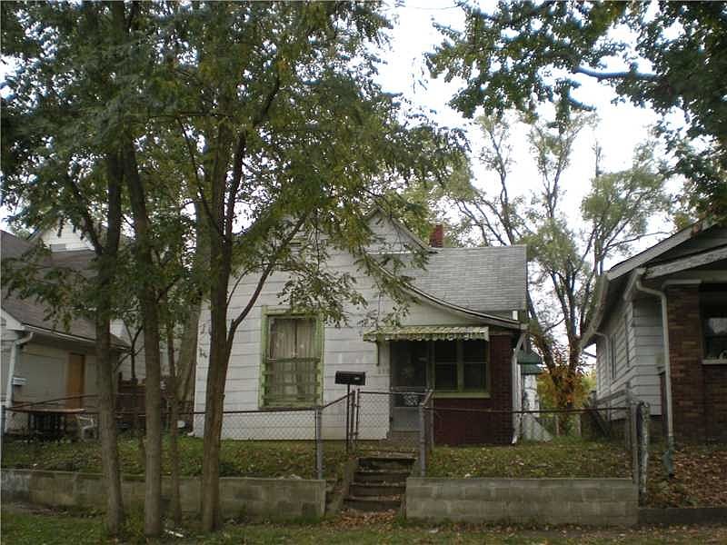 1st image of 255 N Tacoma Ave