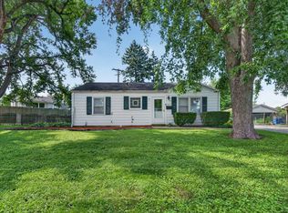 1814 Innercircle Dr, Crest Hill, IL 60403