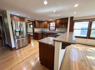 33 Clearwater Rd, Brookline, MA 02467