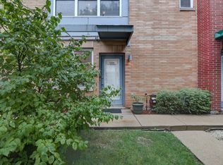 3506 W Belmont Ave #J, Chicago, IL 60618