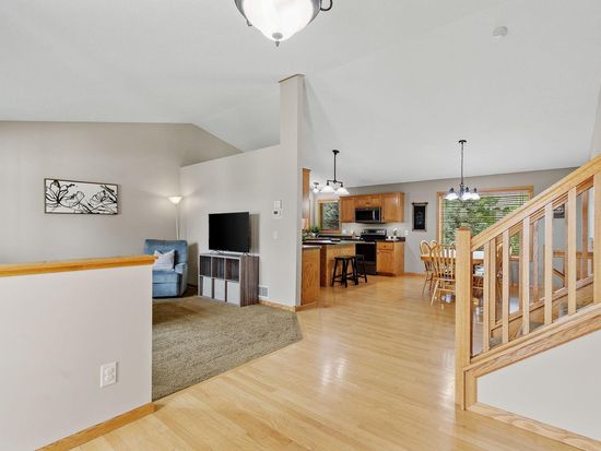 6426 84th St NE, Monticello, MN 55362