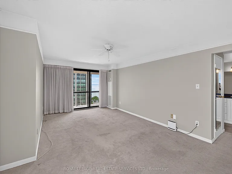 2175 Marine Dr #1208 — Photo 23