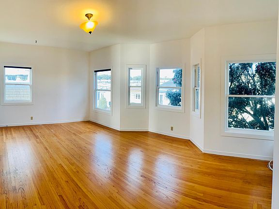2nd image of 1385 45th Ave