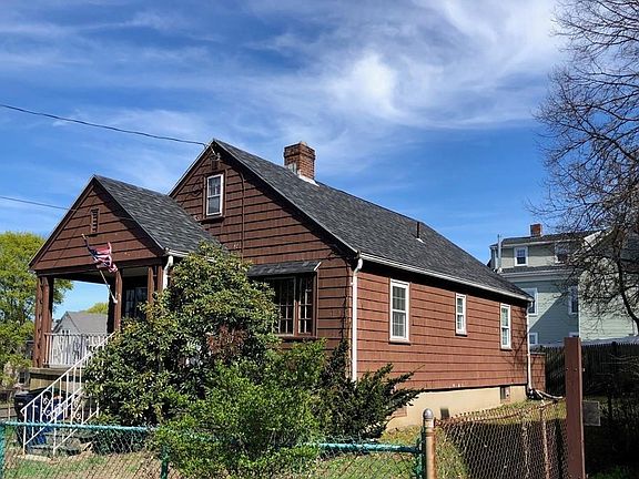 3rd image of 9 Cressey Ave