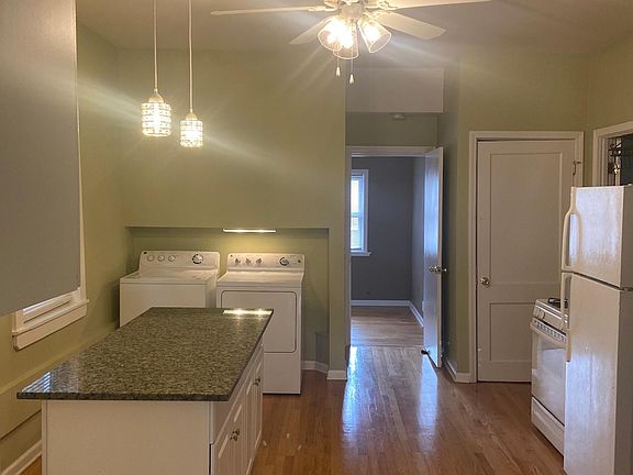 5th image of 3420 N Hoyne Ave