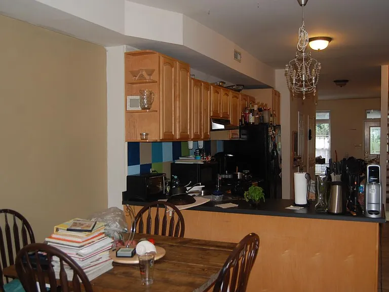 2317 Eastern Ave — Photo 4