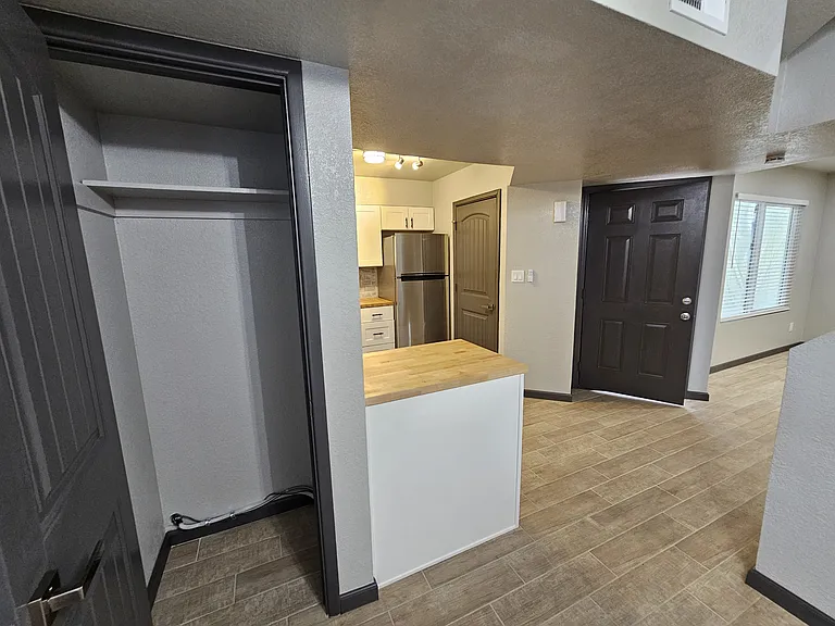 1749 E Pepper Cir #1 — Photo 30