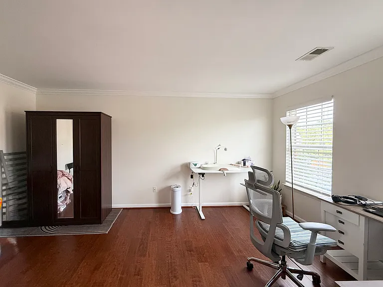 Master Bedroom with Suite