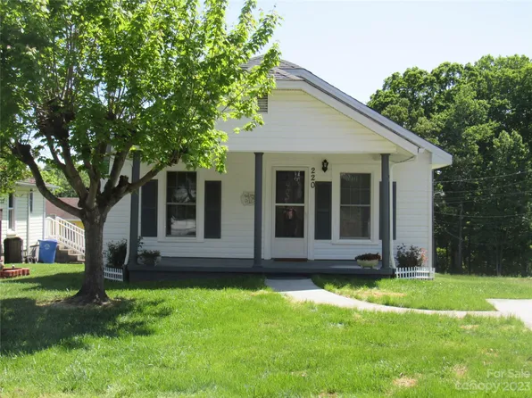 220 Maryland St, Spindale, NC 28160