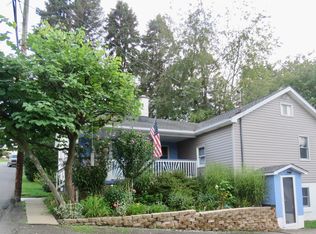 197 Coppernick St, Throop, PA 18512
